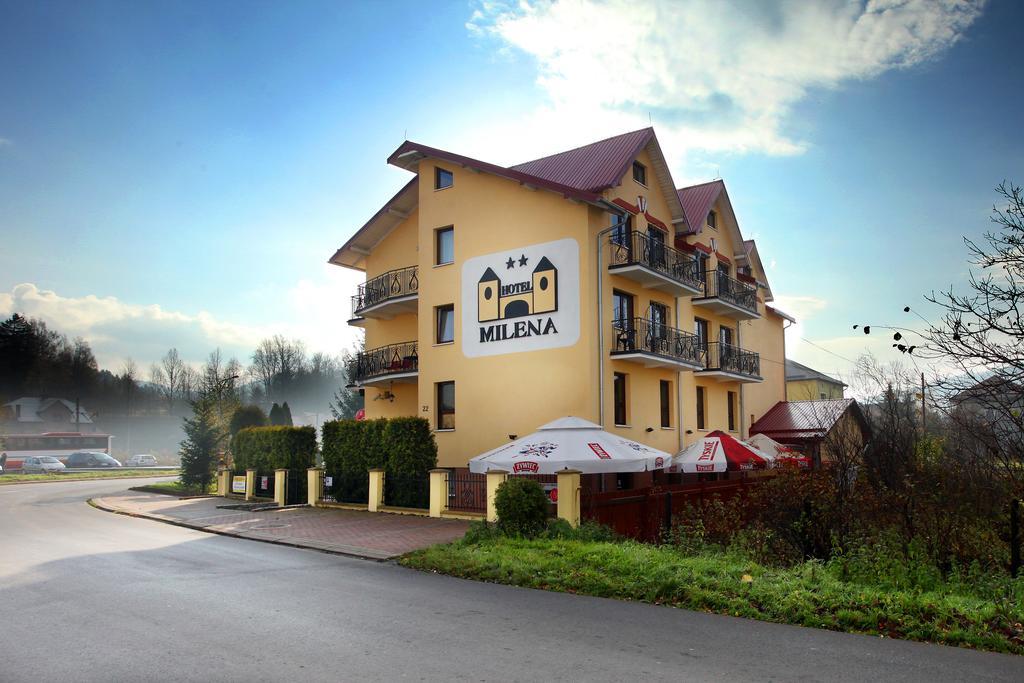 Hotel Milena มิลูฟกา ภายนอก รูปภาพ